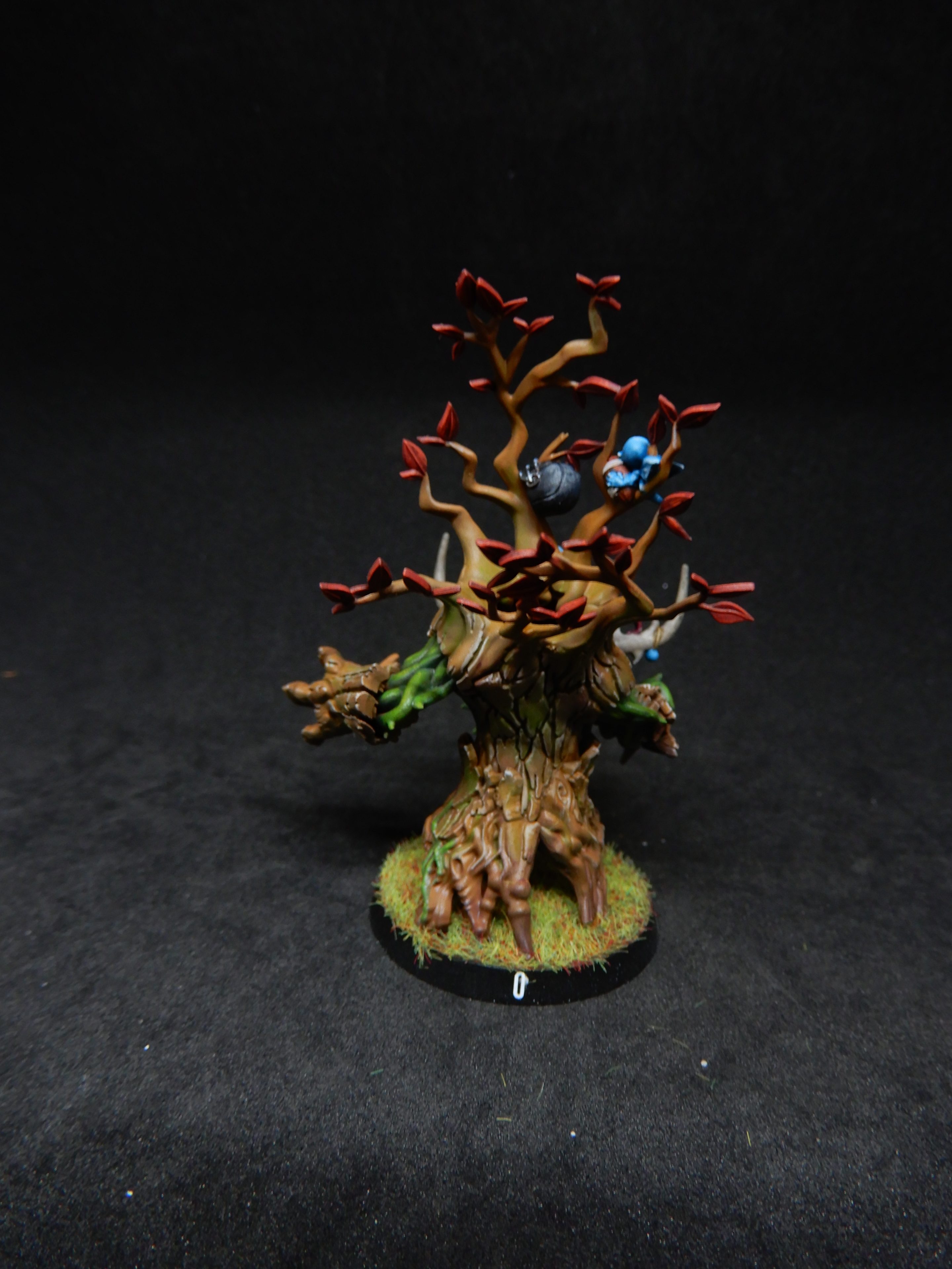 BB - ES - Treeman - Tabletop+ 2